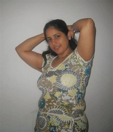 aunty ki bra|indian aunty photos on Flickr 